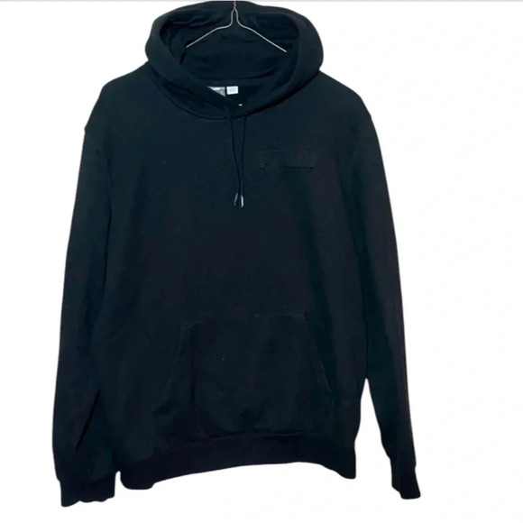Puma Medium Solid Black Hoodie Pullover - Excellent Condition - Picture 1 of 4
